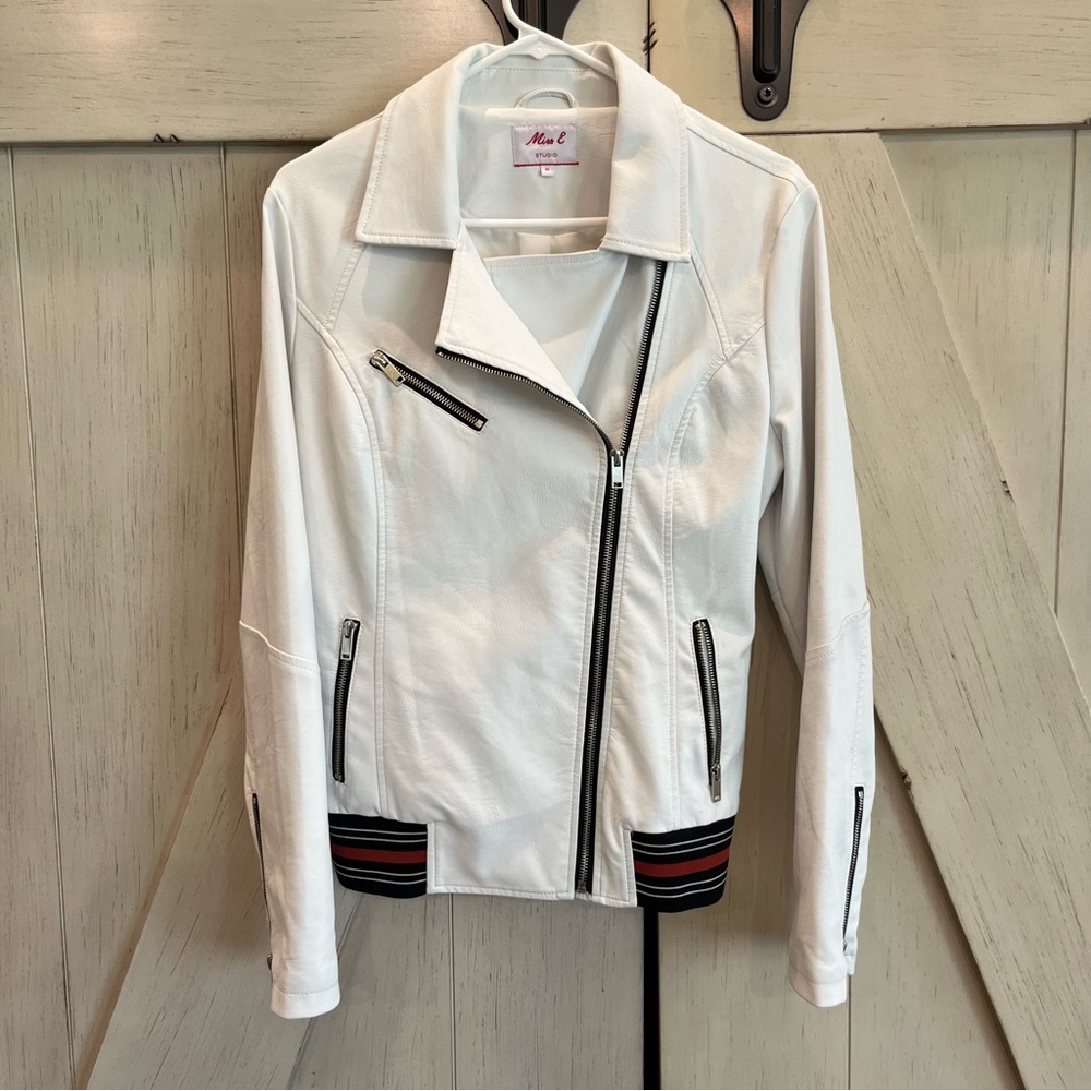 Miss E Studio Jacket Size Medium - image 2